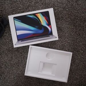 MacBook Pro 2019 BOX ONLY